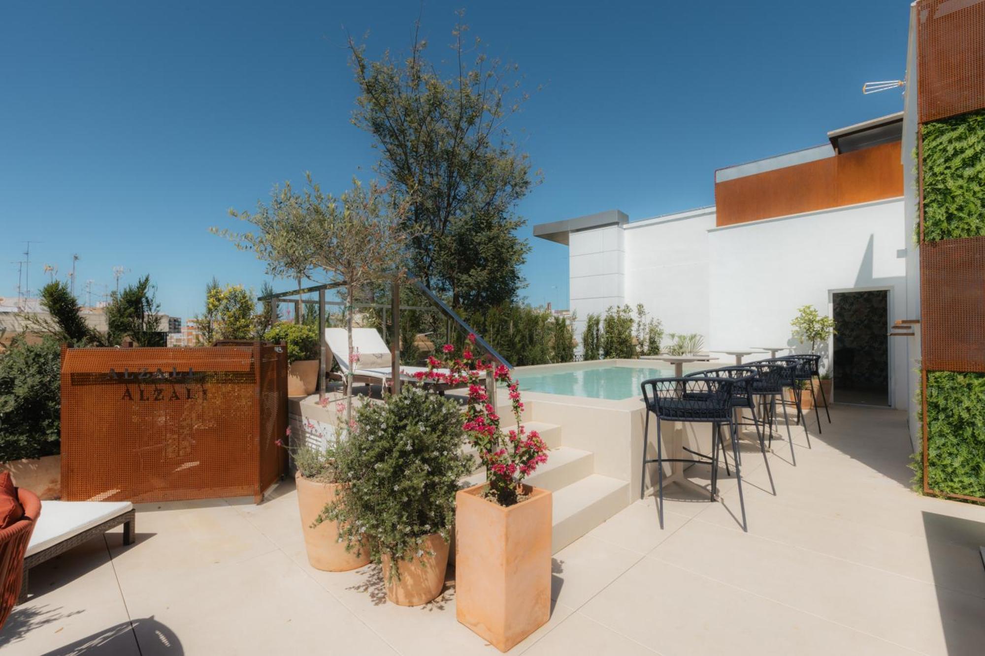 Cavalta Boutique Hotel - Small Luxuy Hotels Севілья Екстер'єр фото